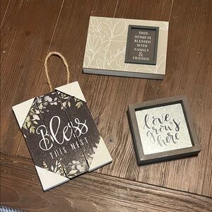 Rustic Home Accent Sign Set - Bless This Nest & Love Grows Here